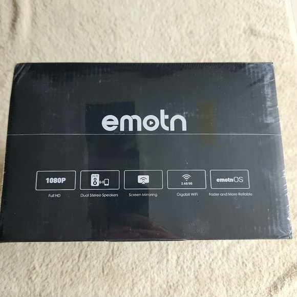 Portable Smart Projector - Picture 7 of 8